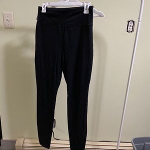 High waisted black leggings, size M